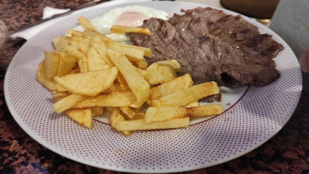 Restaurante-Cafeteria Modenav 87 — Papas fritas
