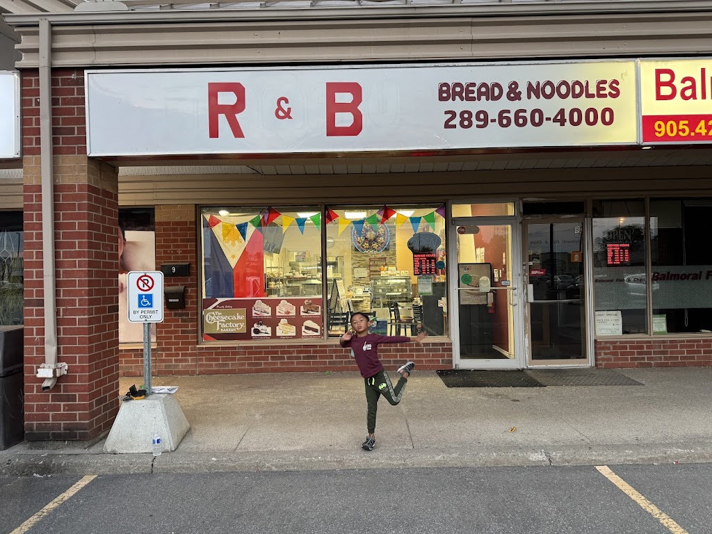 R&B Bread and Noodles (Taste of Filipino) in Ajax