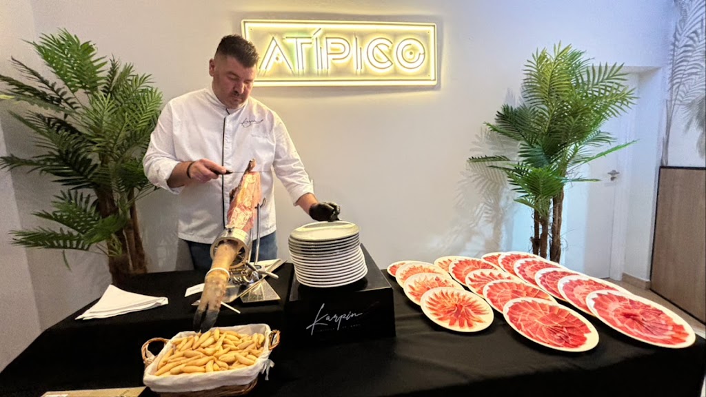 Atipico Berja — Comida y bebida