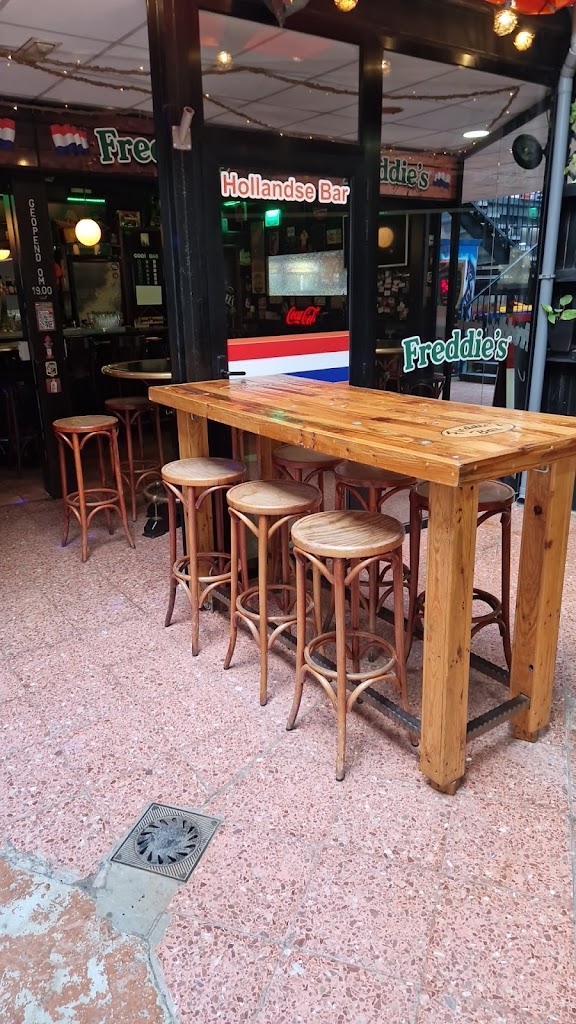 Freddie's bar — Ambiente