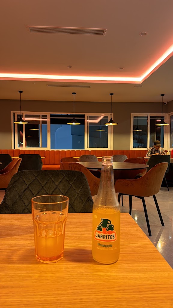 Hunger Grill Room — Ambiente