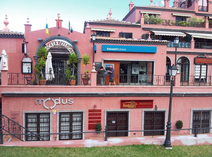 Modus Consulting RRHH y Formacion