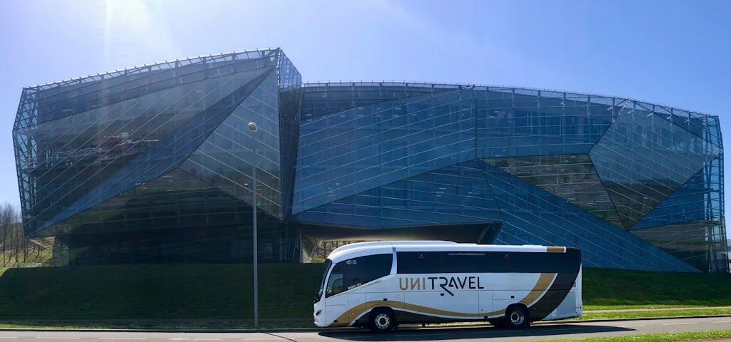 UniTravel Autocares - Alquiler de Autobuses