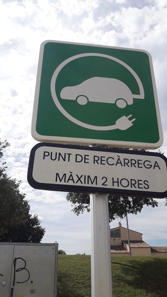 Estacion de carga de vehiculos electricos