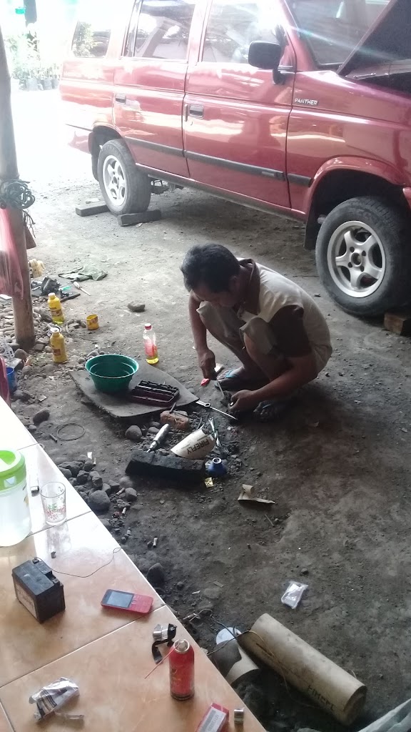 Bengkel Mobil Pak Gendik