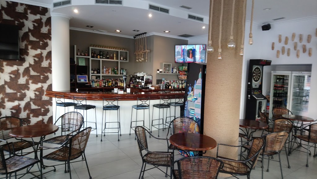 Cafe Tierra — Ambiente