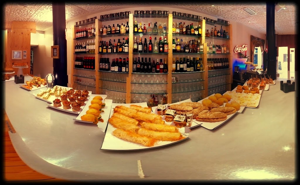 con B de bilbao — Comida y bebida