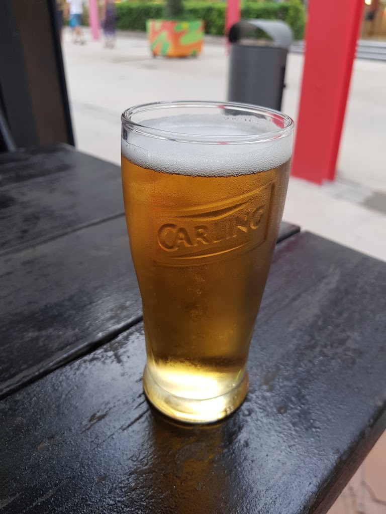 Restaurante The Black Bull — Comida y bebida
