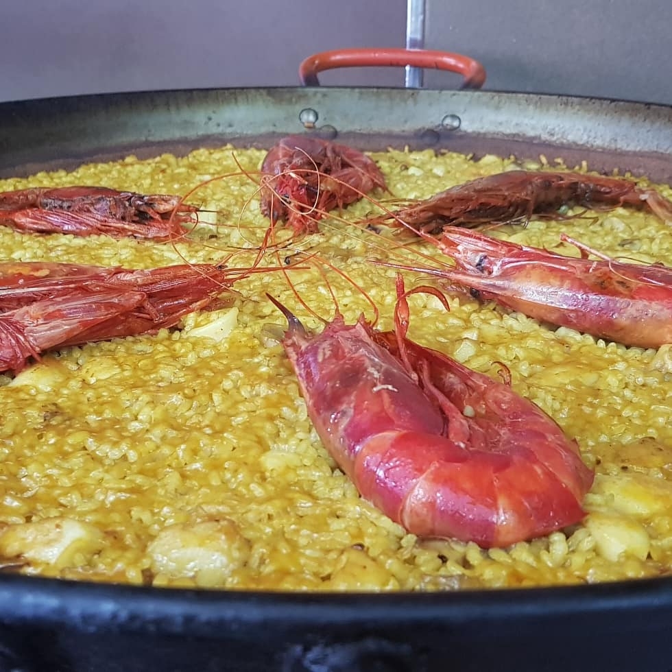 Restaurante La Font de Sant Lluis — Paella