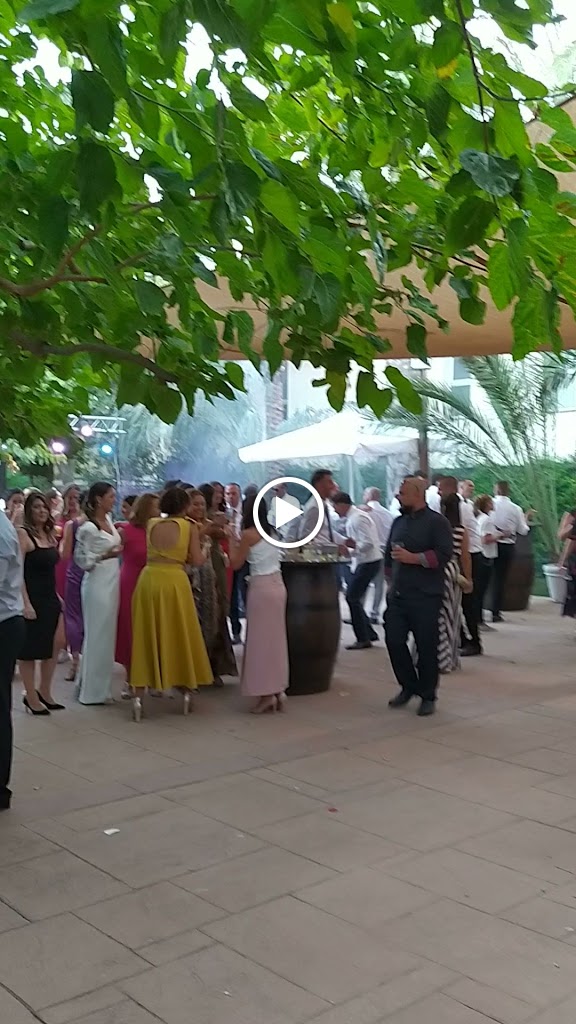 Restaurante Jardines Nou Cucuch — Videos