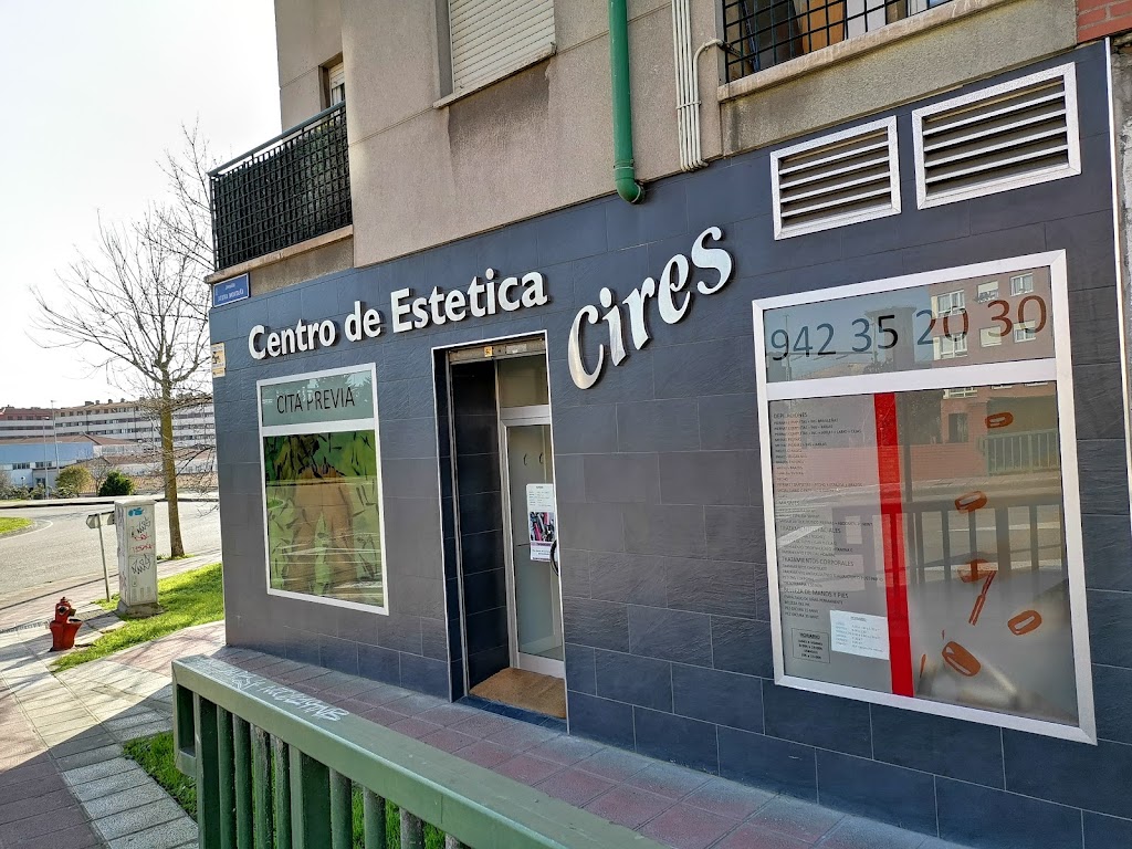 Centro de Estetica Cires — Exterior