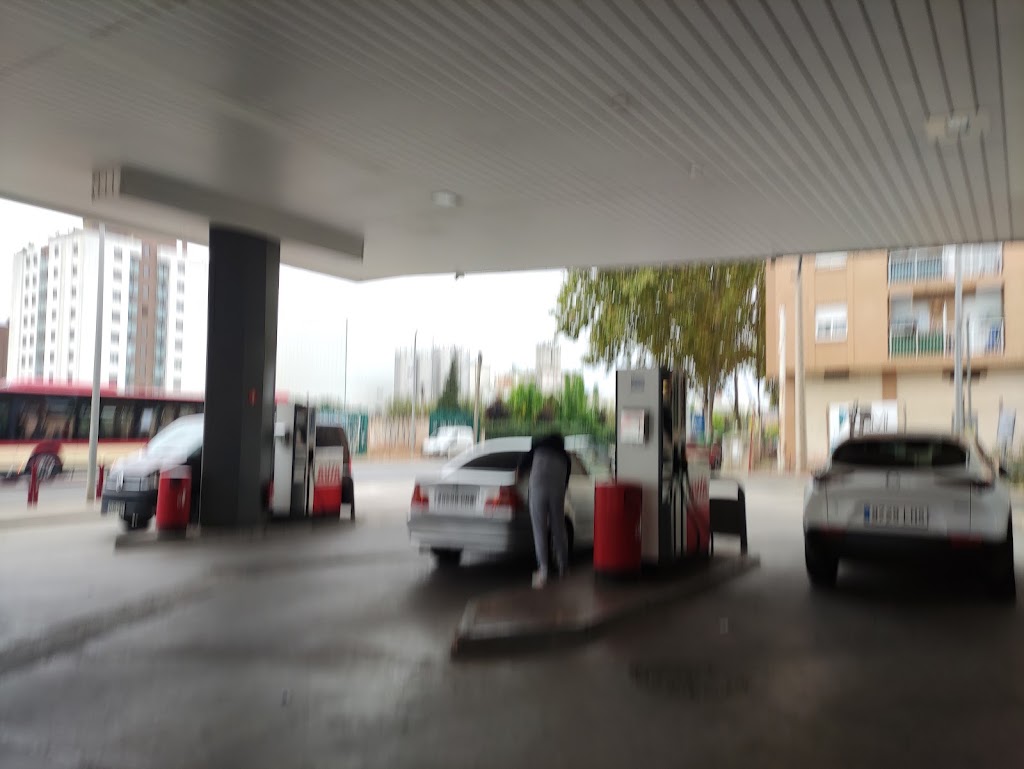 AVIA Murrieta 2 — Estacion de servicio