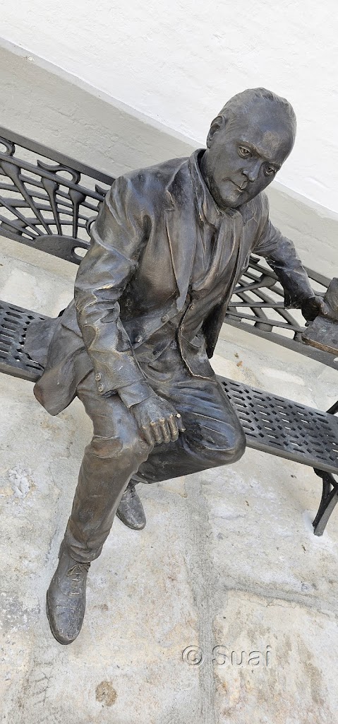 Estatua de Carlos Delgado Alvarez de Sotomayor