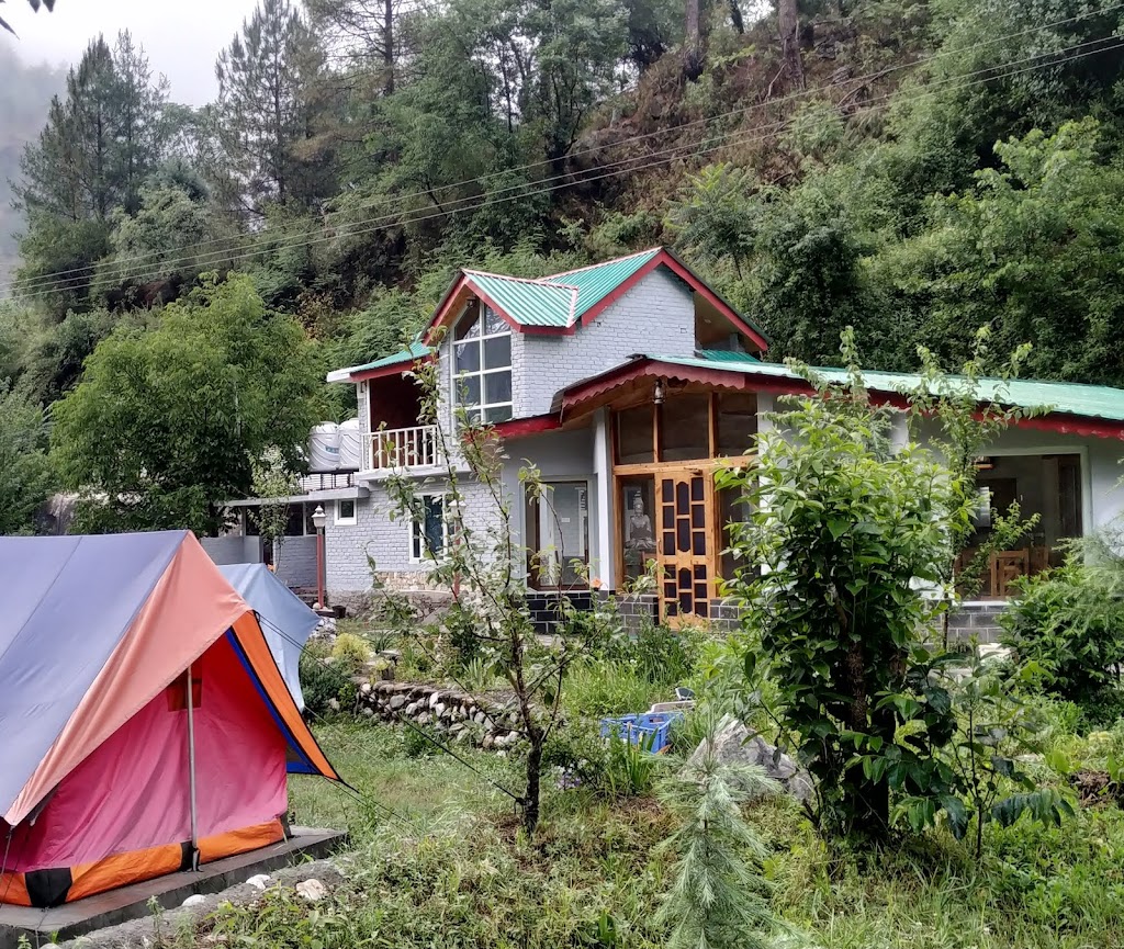 KAS Adventure and Cabins