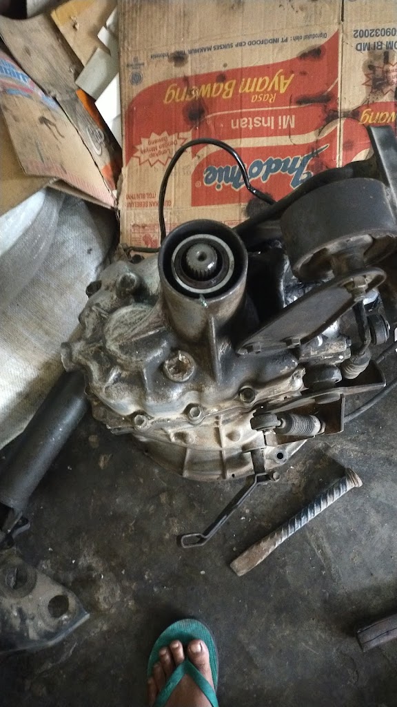 Bengkel mobil rahayu