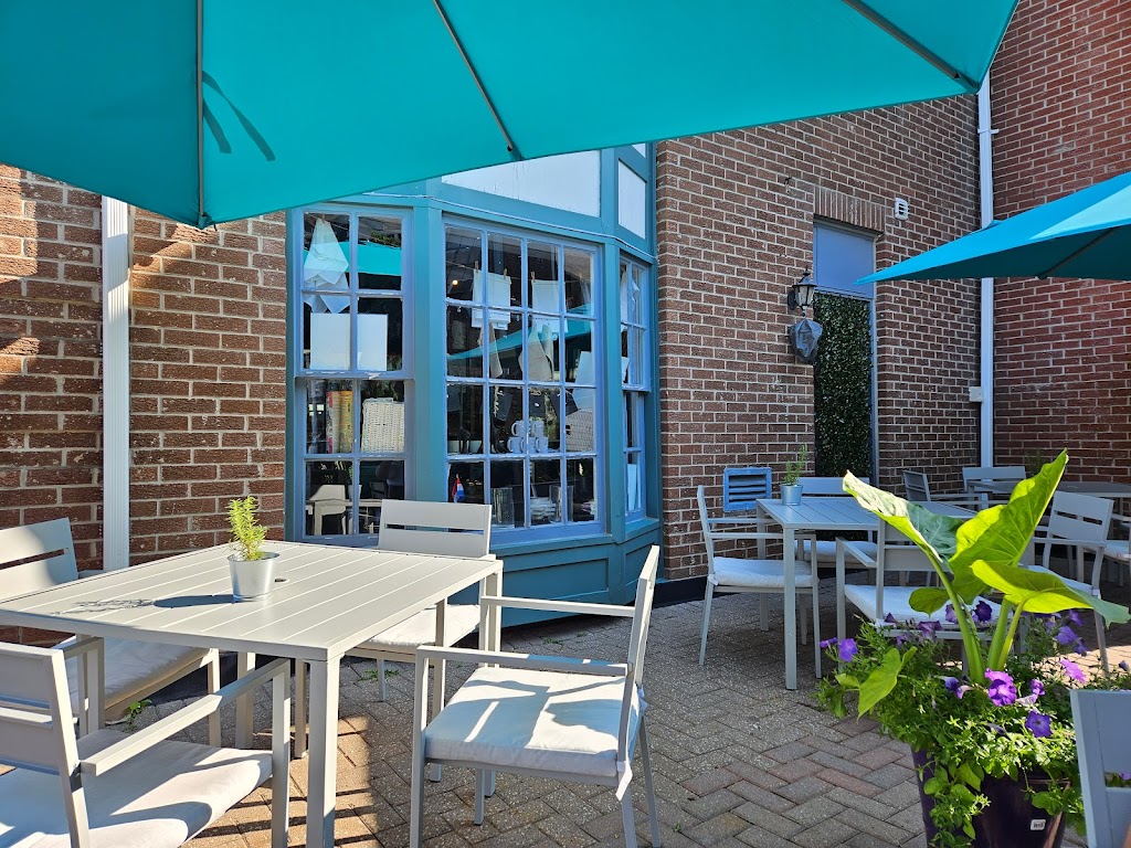 Sweet Dutchess Kitchen + Café in Aurora