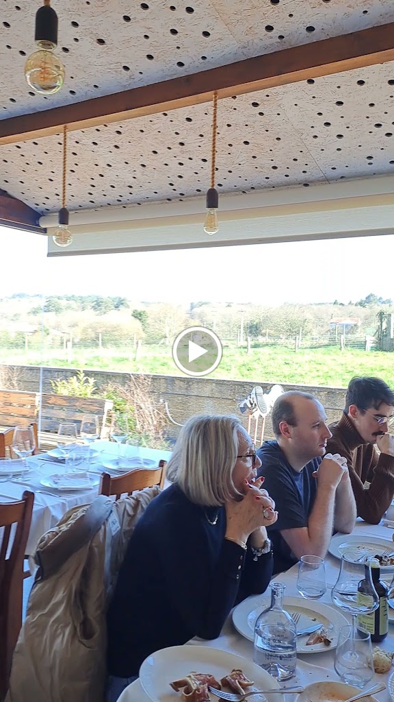 Meson O Cruce — Ambiente