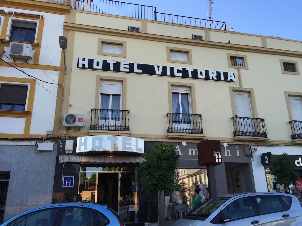 Hotel Victoria — Exterior