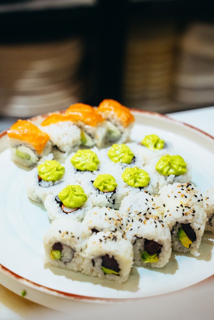 Koyo Sabadell — Comida y bebida