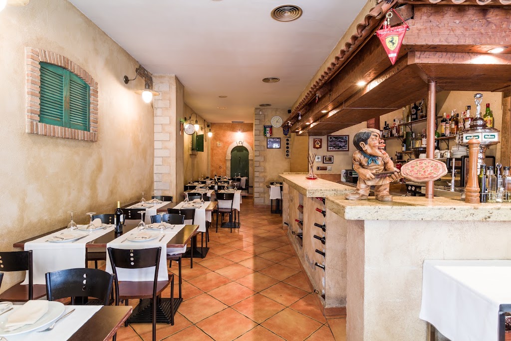 Restaurante la Via — Ambiente