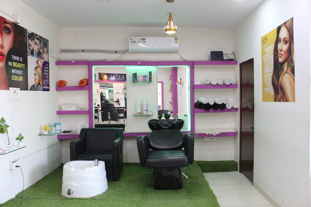 Kesh Thehairstop Family Salon Spa