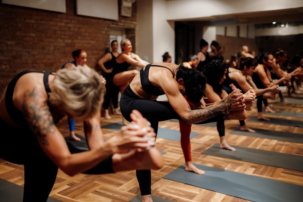  105F Hot Yoga, Pilates & Wellness - Lincoln Park