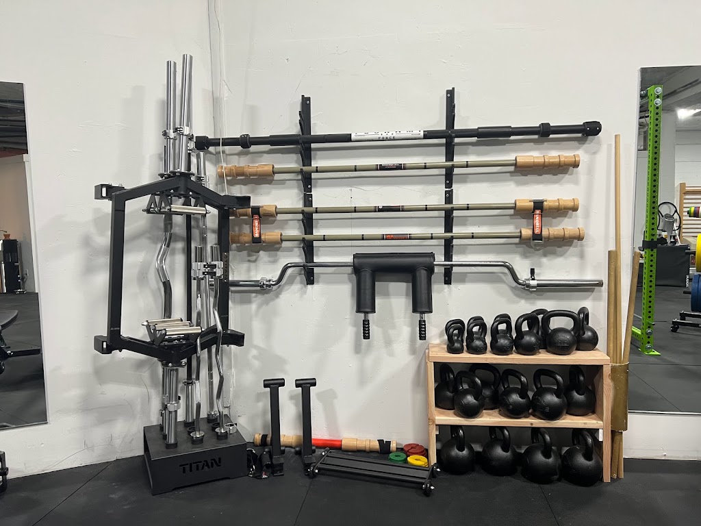  Misfit Strength & Circus