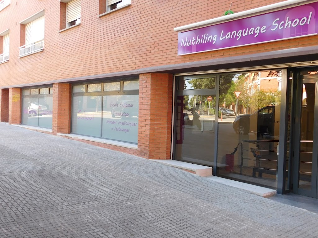 Nuthiling Language School