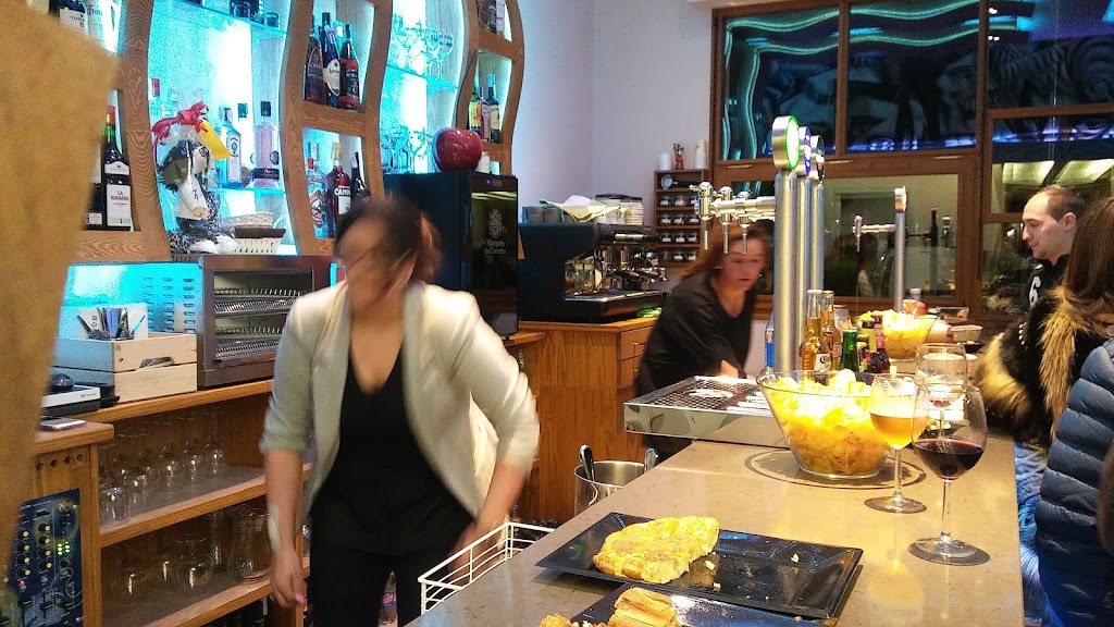 Cafeteria Napster — Ambiente