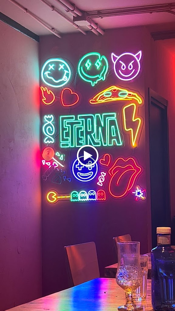Eterna Restaurante — Videos