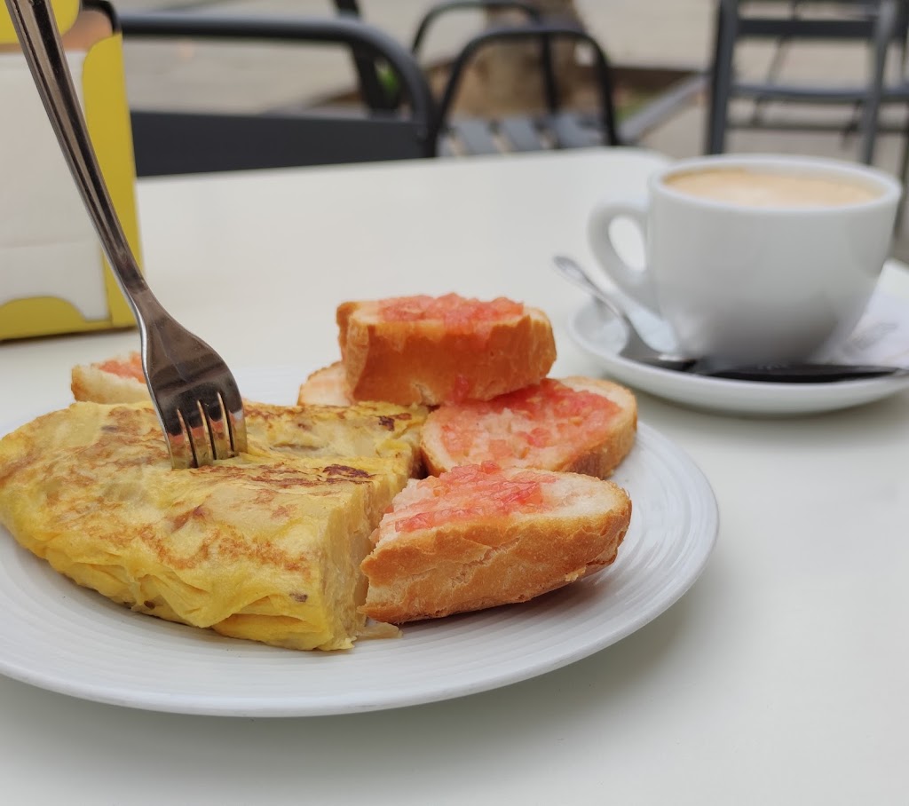 Bar Tur — Cafe