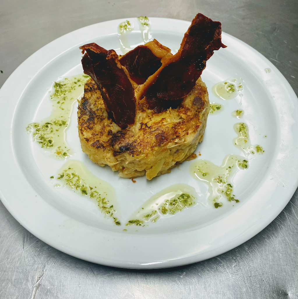 Bar Restaurante Besos — Comida y bebida
