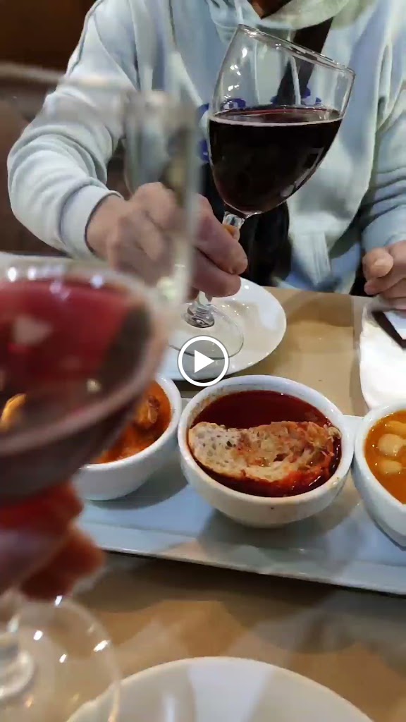 Restaurante Medieval — Videos