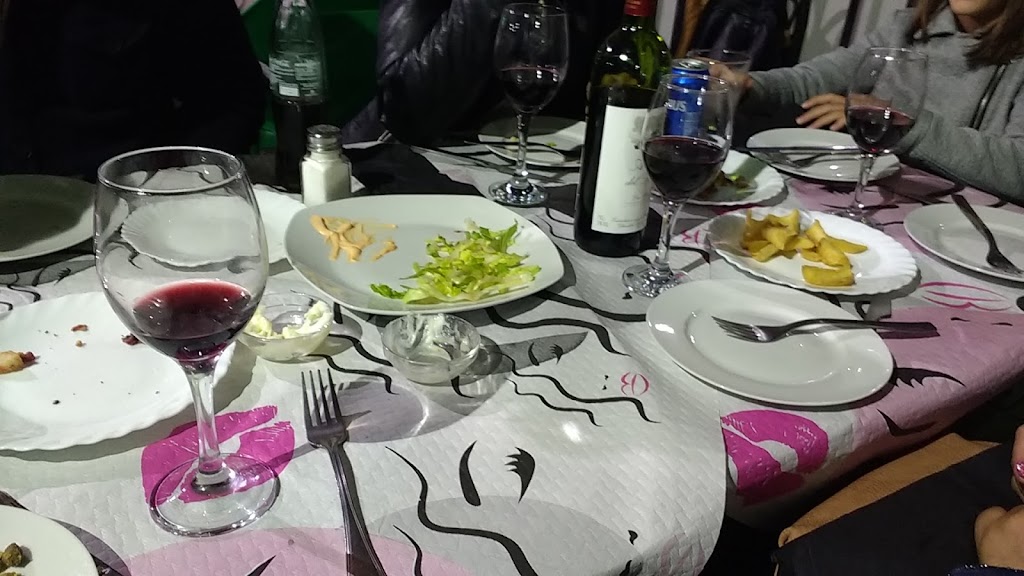 La Picaeta — Comida y bebida