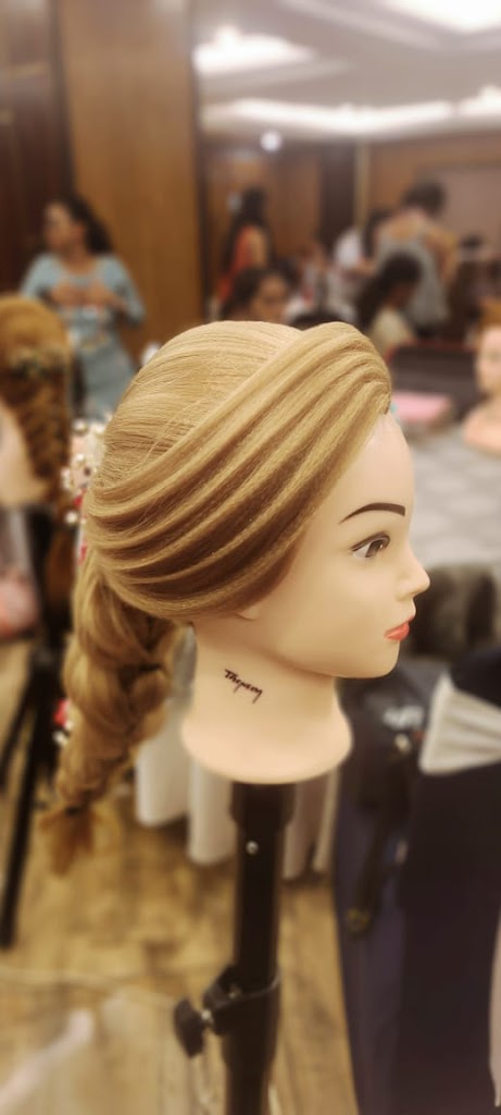 Taj Luxury Unisex Family Saloon Davangere