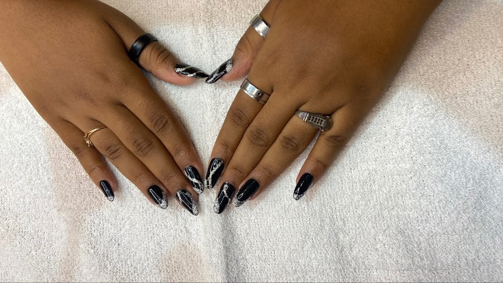 Shreya S Beauty Lounge Exclusively For Ladies