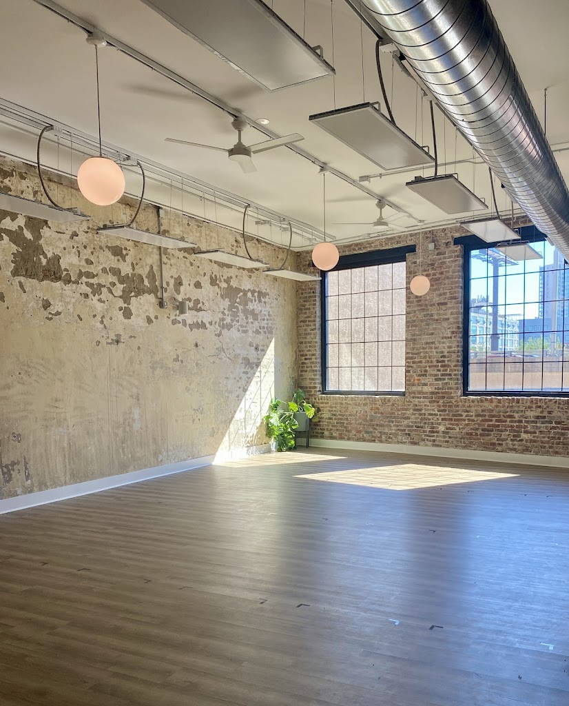  Monarch Yoga - Northern Liberties