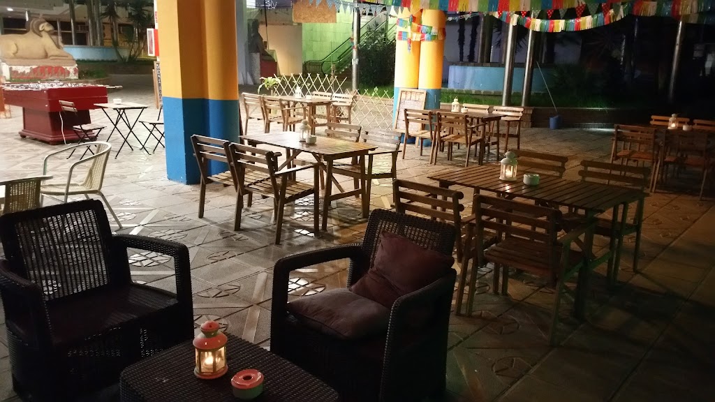 Sunset Bar — Ambiente