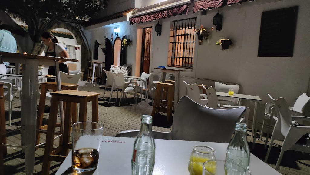 Bar La Tienda D'Estraza — Ambiente