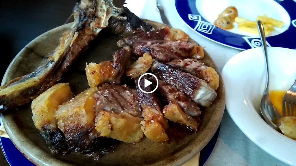 Restaurante O Ferro — Videos