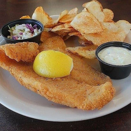  Belfast Station Northwoods Irish Pub & Grill