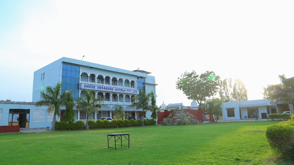 Shree Dwarkesh Resort Waterpark Spa