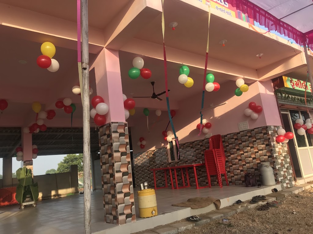 Sundaram Kathiyawadi Dhaba And Parlour