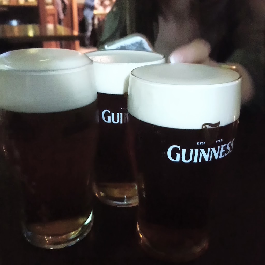 Legends — Bar