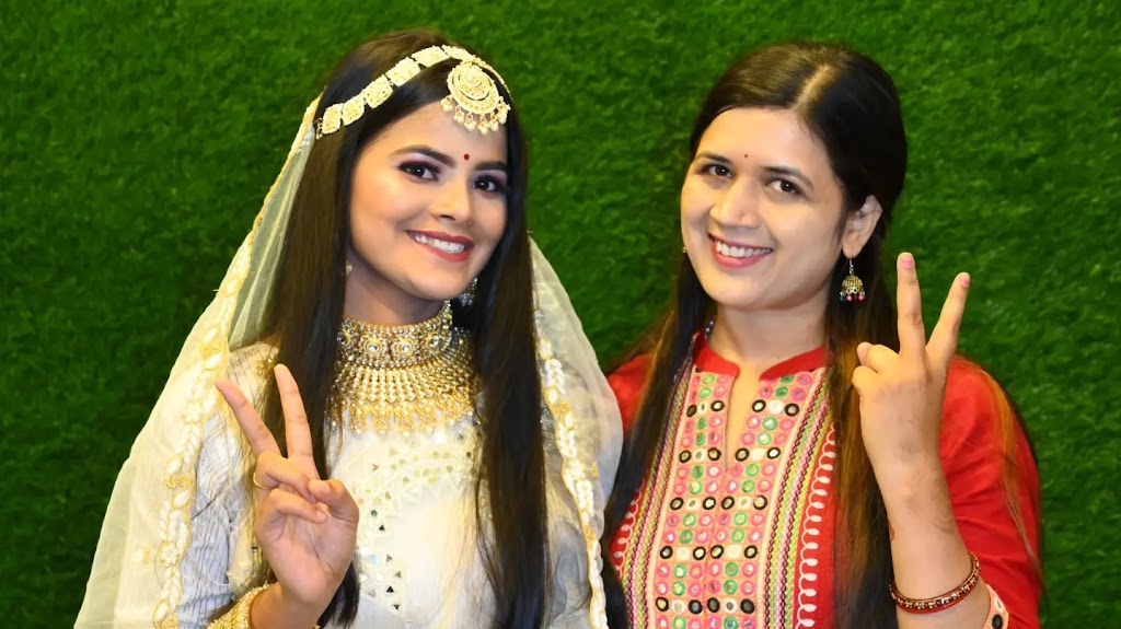 Blossom Salon Makeover