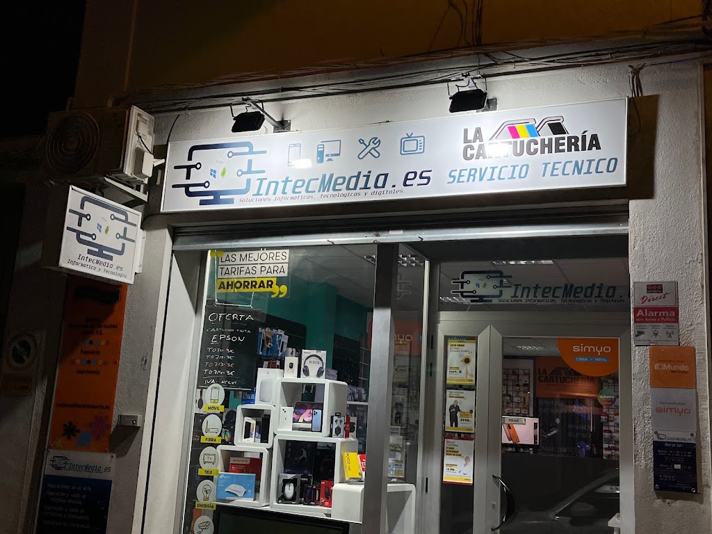 IntecMedia — Exterior