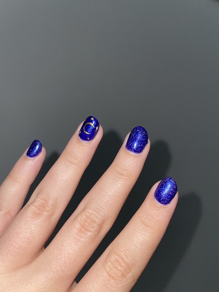 Luxury Estetica y Belleza — Manicura