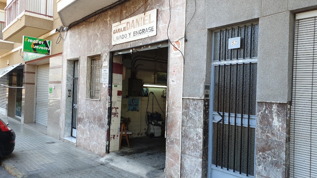 Daniel Penalva Lorenzo — Exterior
