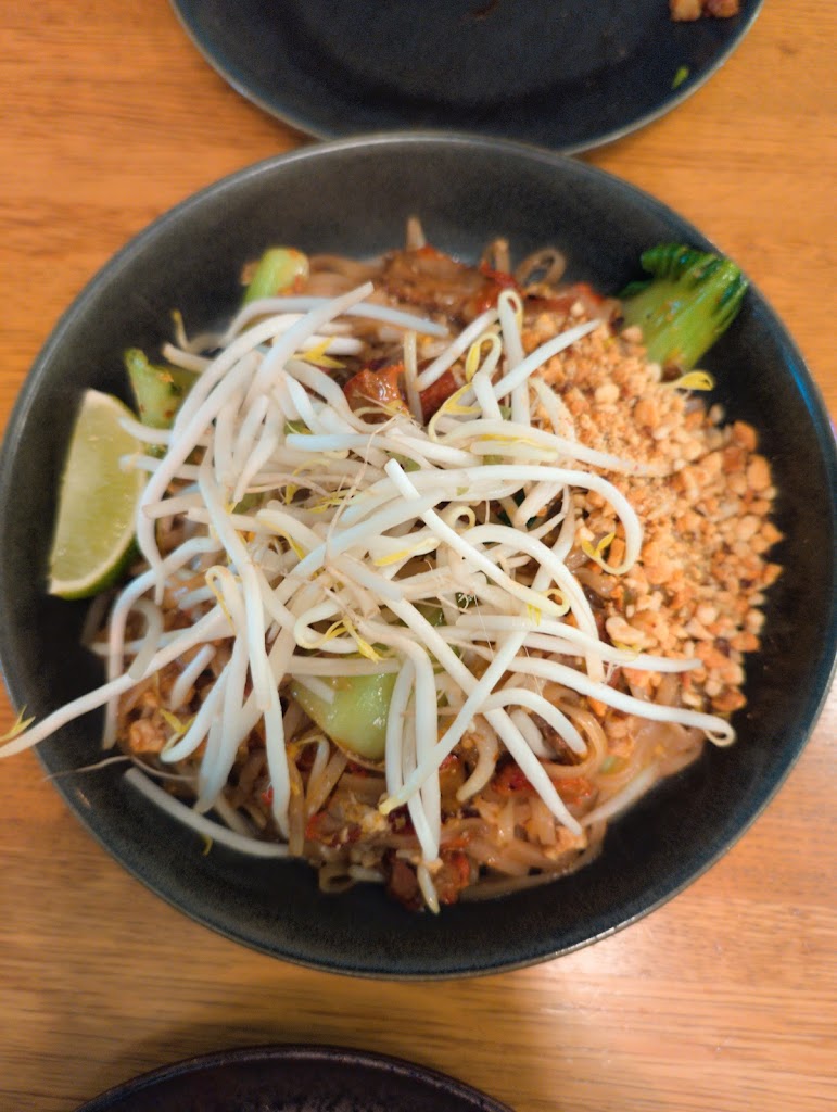 Dok Khao WOODBRIDGE