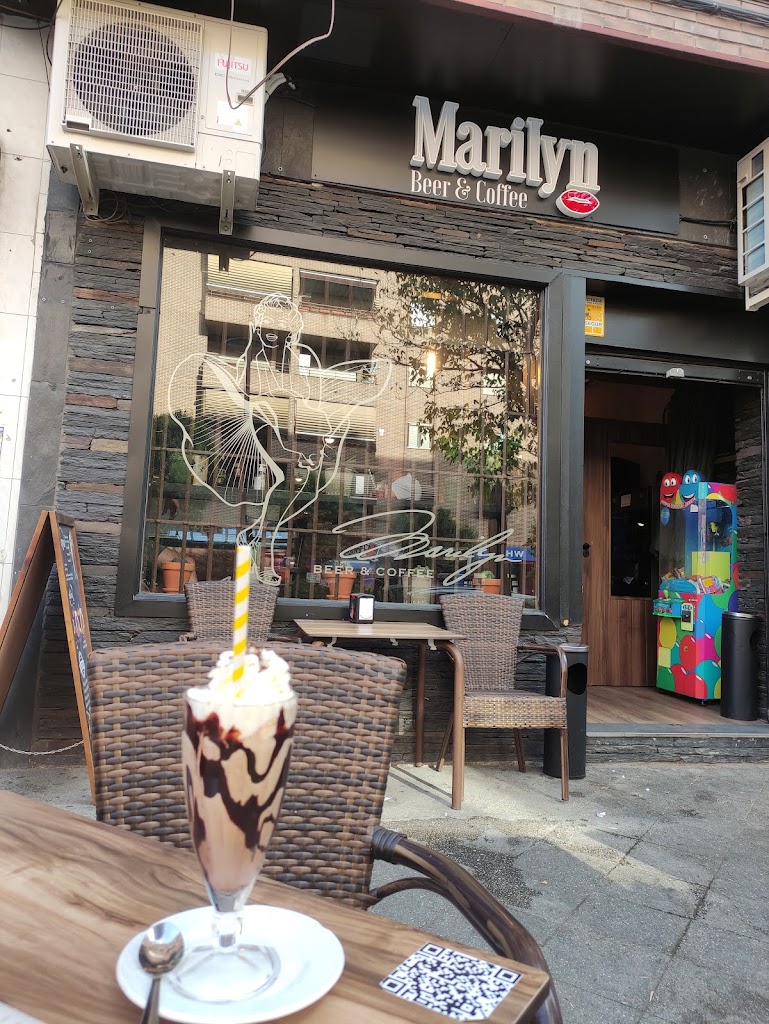 Marilyn coffee beer